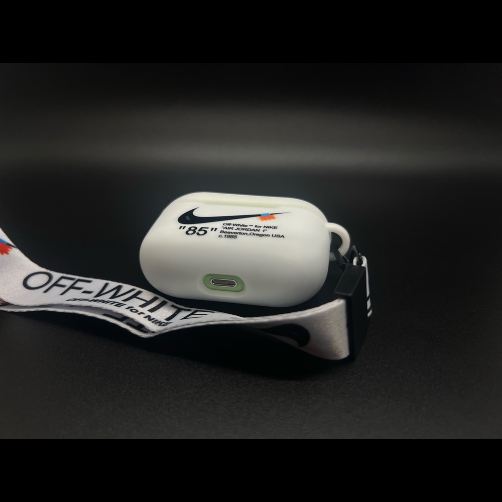 AirPods Pro Skin Protector White